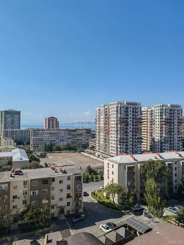 Kirayə verilir 2 otaqlı mənzil 75 m²