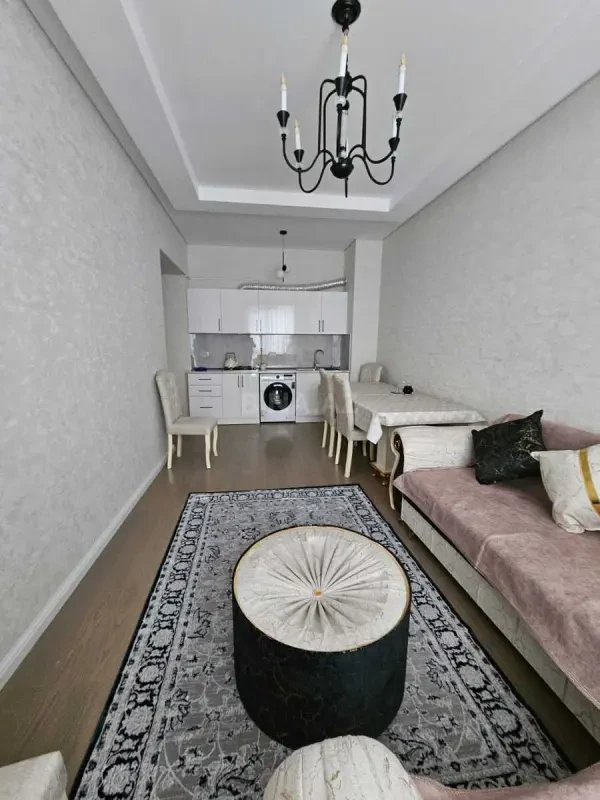 Kirayə verilir 2 otaqlı mənzil 55 m²