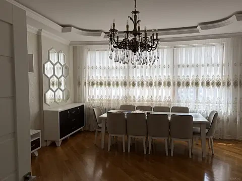 Kirayə verilir 3 otaqlı mənzil 155 m² — Bakı, Xətai 3 otaq 155.00 m²