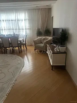 Satılır 4 otaqlı mənzil 183 m² — Bakı, Həzi Aslanov qəs. 4 otaq 183.00 m²