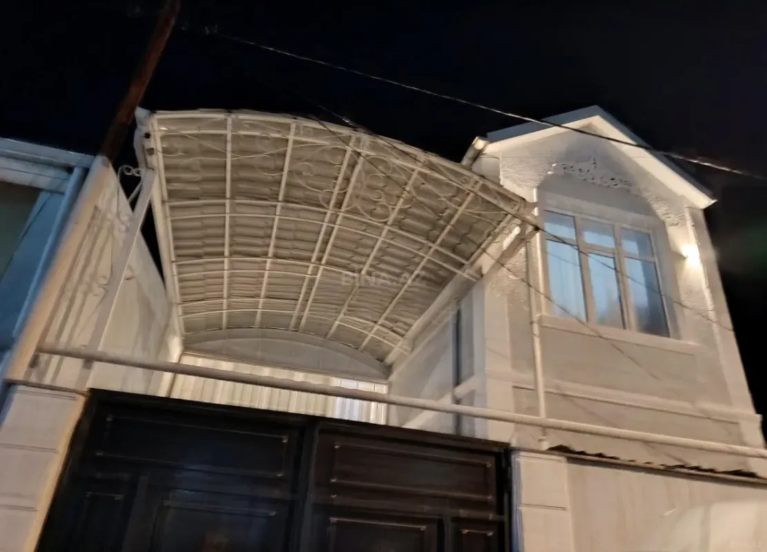 Satılır 4 otaqlı həyət evi 110 m²