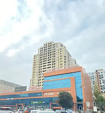 Kirayə verilir 3 otaqlı mənzil 90 m² — Bakı, İnşaatçılar 3 otaq 90.00 m²