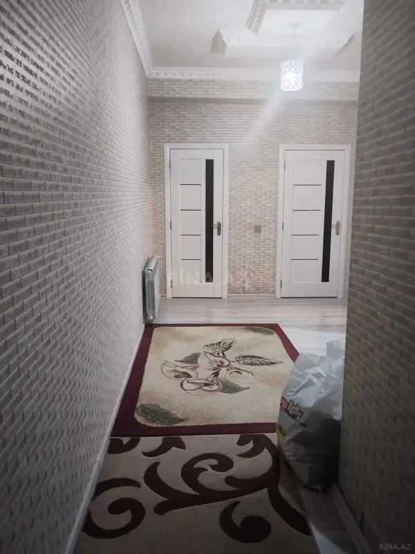 Kirayə verilir 2 otaqlı mənzil 75 m²