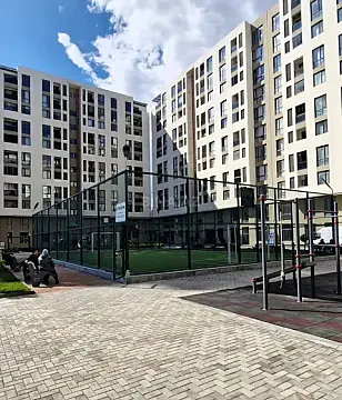 Satılır 4 otaqlı mənzil 146 m² — Bakı 4 otaq 146.00 m²