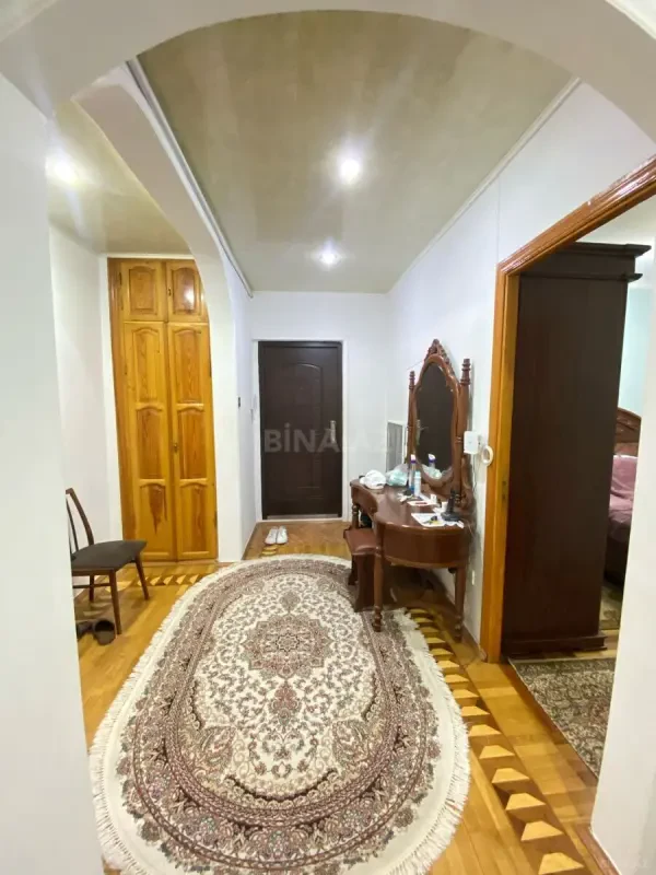 Satılır 3 otaqlı mənzil 80 m²