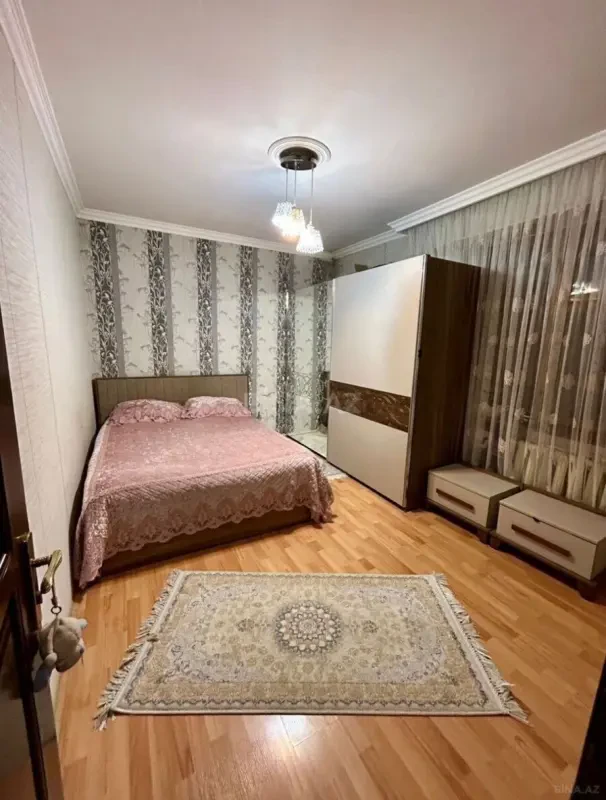 Satılır 2 otaqlı mənzil 60 m²