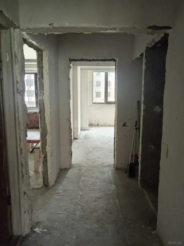 Satılır 2 otaqlı mənzil 70 m²
