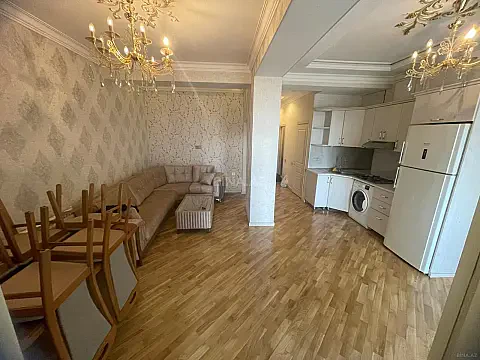 Kirayə verilir 2 otaqlı mənzil 60 m² — Bakı 2 otaq 60.00 m²