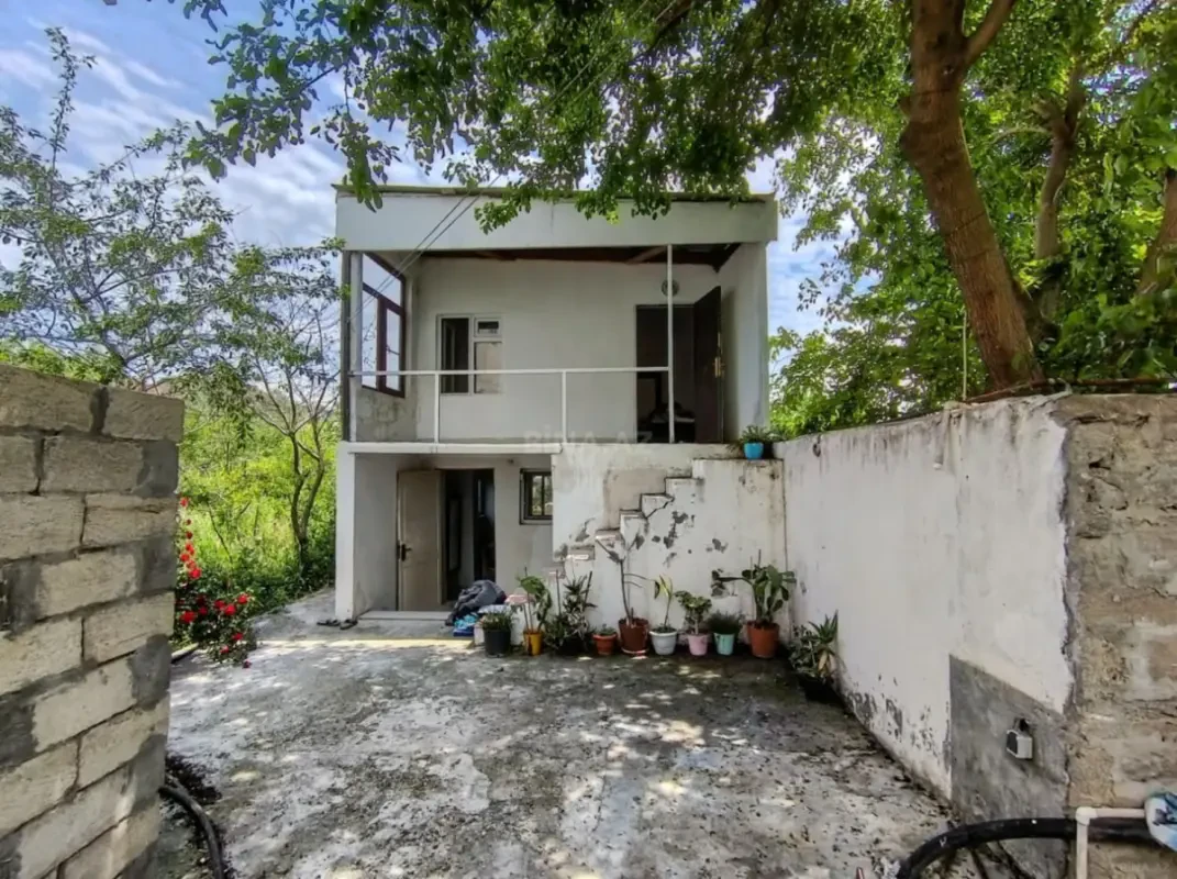 Satılır 2 otaqlı həyət evi 70 m²