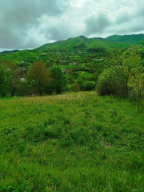 Satılır torpaq sahəsi 10 m²