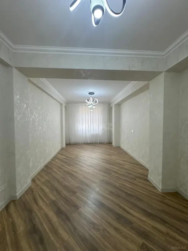 Satılır 2 otaqlı mənzil 70 m²