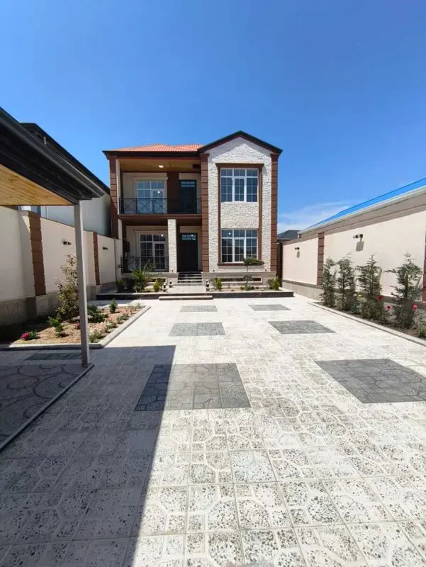Satılır 6 otaqlı həyət evi 165 m²