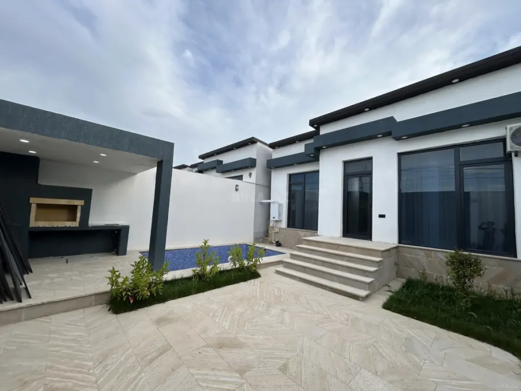 Satılır 4 otaqlı həyət evi 125 m²