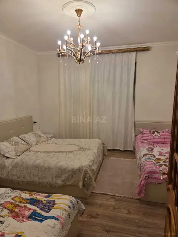 Satılır 2 otaqlı mənzil 65 m²