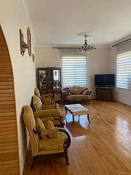 Kirayə verilir 5 otaqlı həyət evi 300 m² — Bakı, Buzovna 5 otaq 300.00 m²