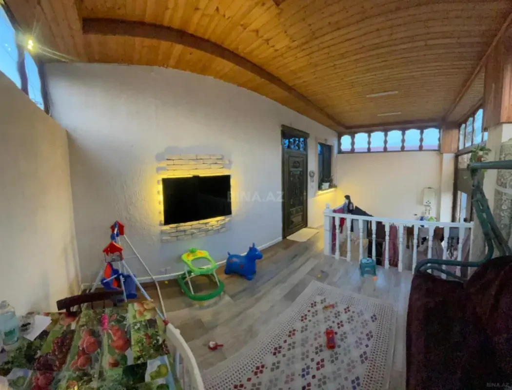 Satılır 3 otaqlı həyət evi 82 m²