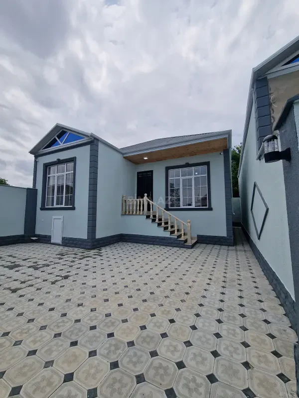 Satılır 3 otaqlı həyət evi 90 m²