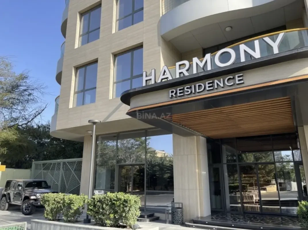 Satılır 3 otaqlı mənzil 130 m²