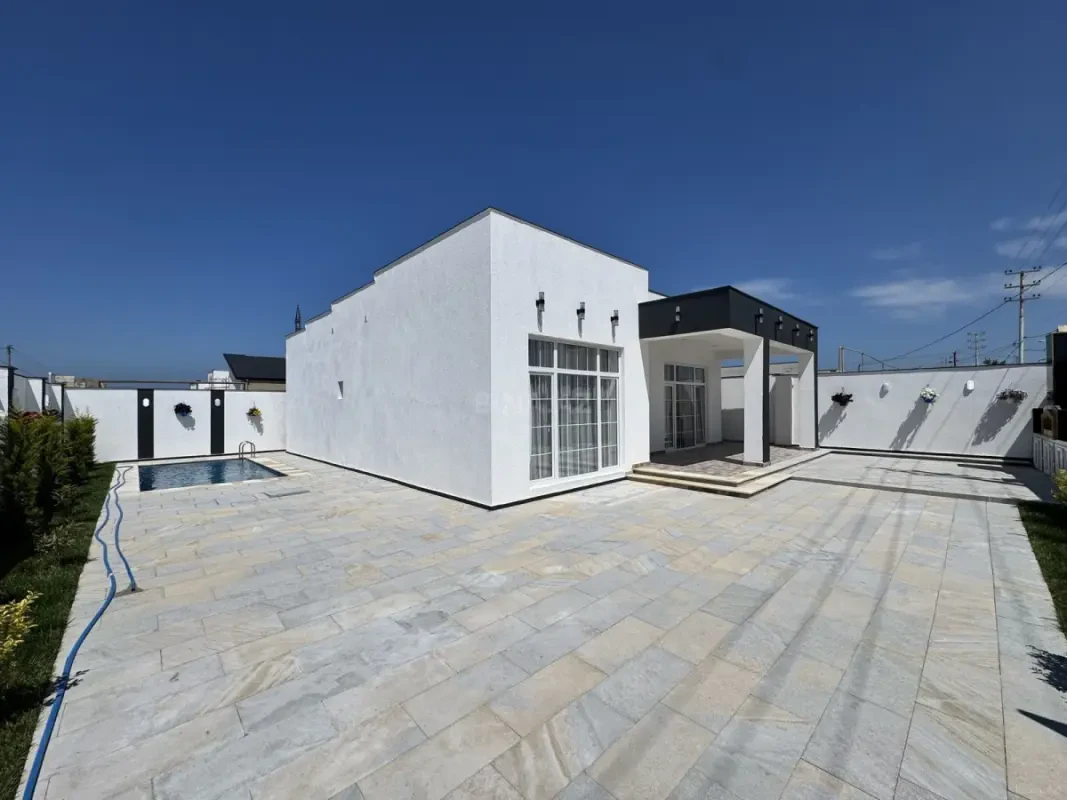 Satılır 4 otaqlı həyət evi 150 m²