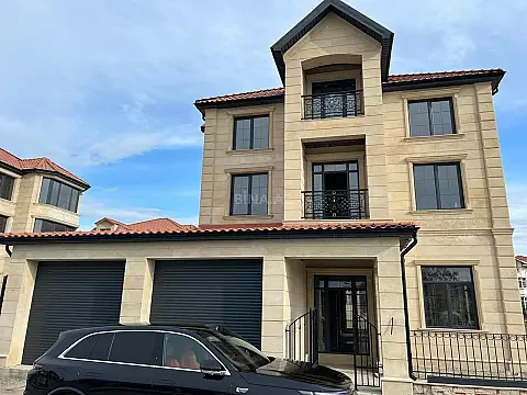 Satılır 9 otaqlı həyət evi 460 m² — Bakı, Sea Breeze 9 otaq 460.00 m²