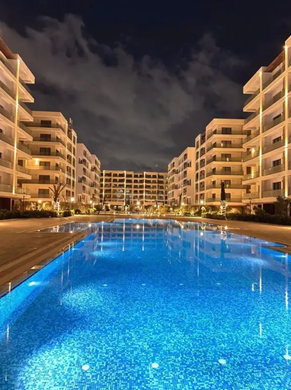 Satılır 2 otaqlı mənzil 100 m²