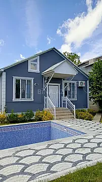 Kirayə verilir 3 otaqlı həyət evi 50 m² — Qəbələ 3 otaq 50.00 m²