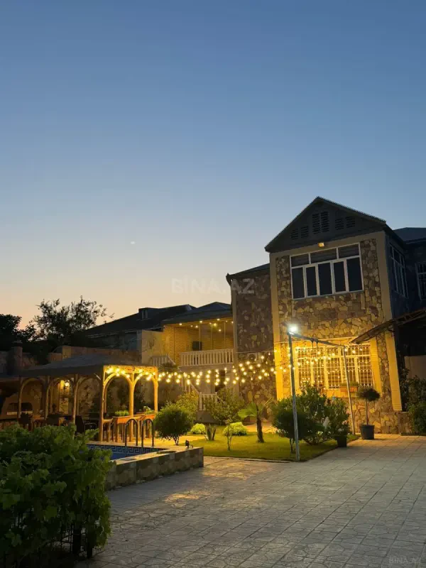 Kirayə verilir 5 otaqlı həyət evi 300 m²