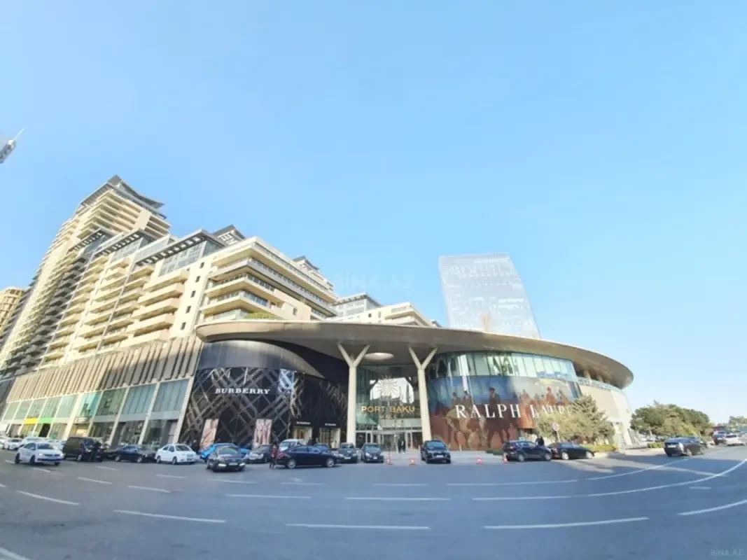 Kirayə verilir 3 otaqlı mənzil 114 m²