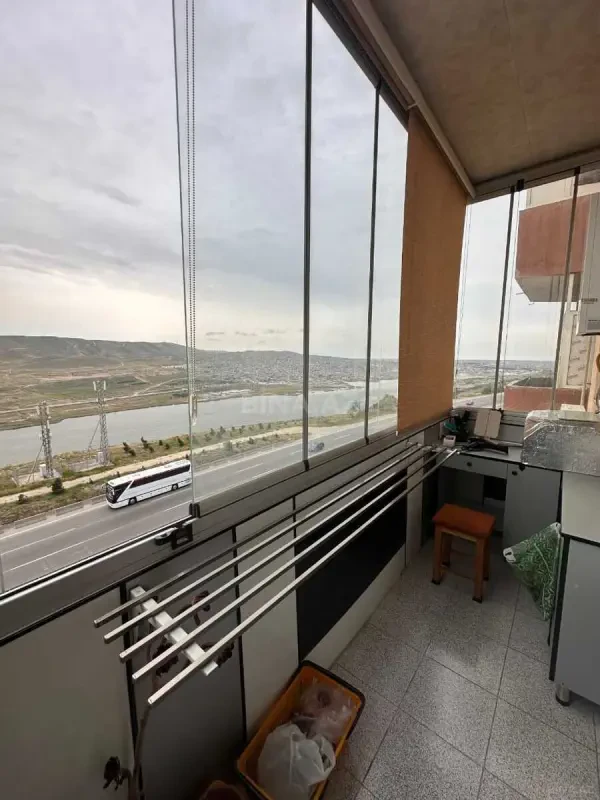 Satılır 3 otaqlı mənzil 100 m²