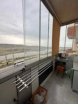 Satılır 3 otaqlı mənzil 100 m² — Bakı, İnşaatçılar 3 otaq 100.00 m²