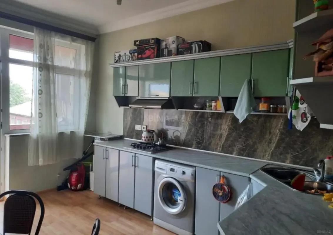 Satılır 2 otaqlı mənzil 95.4 m²