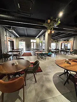 Kirayə verilir obyekt 600 m² — Bakı 600.00 m²