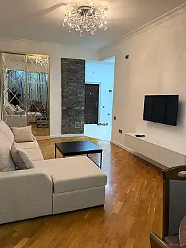 Kirayə verilir 2 otaqlı mənzil 58 m² — Bakı, Nərimanov 2 otaq 58.00 m²