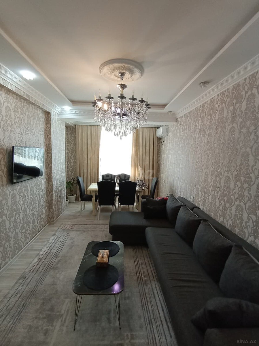 Kirayə verilir 2 otaqlı mənzil 75 m²