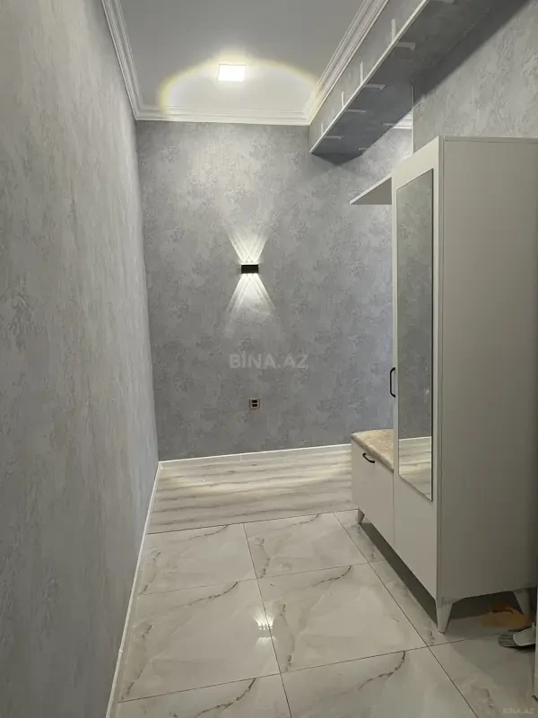 Kirayə verilir 2 otaqlı mənzil 55 m²