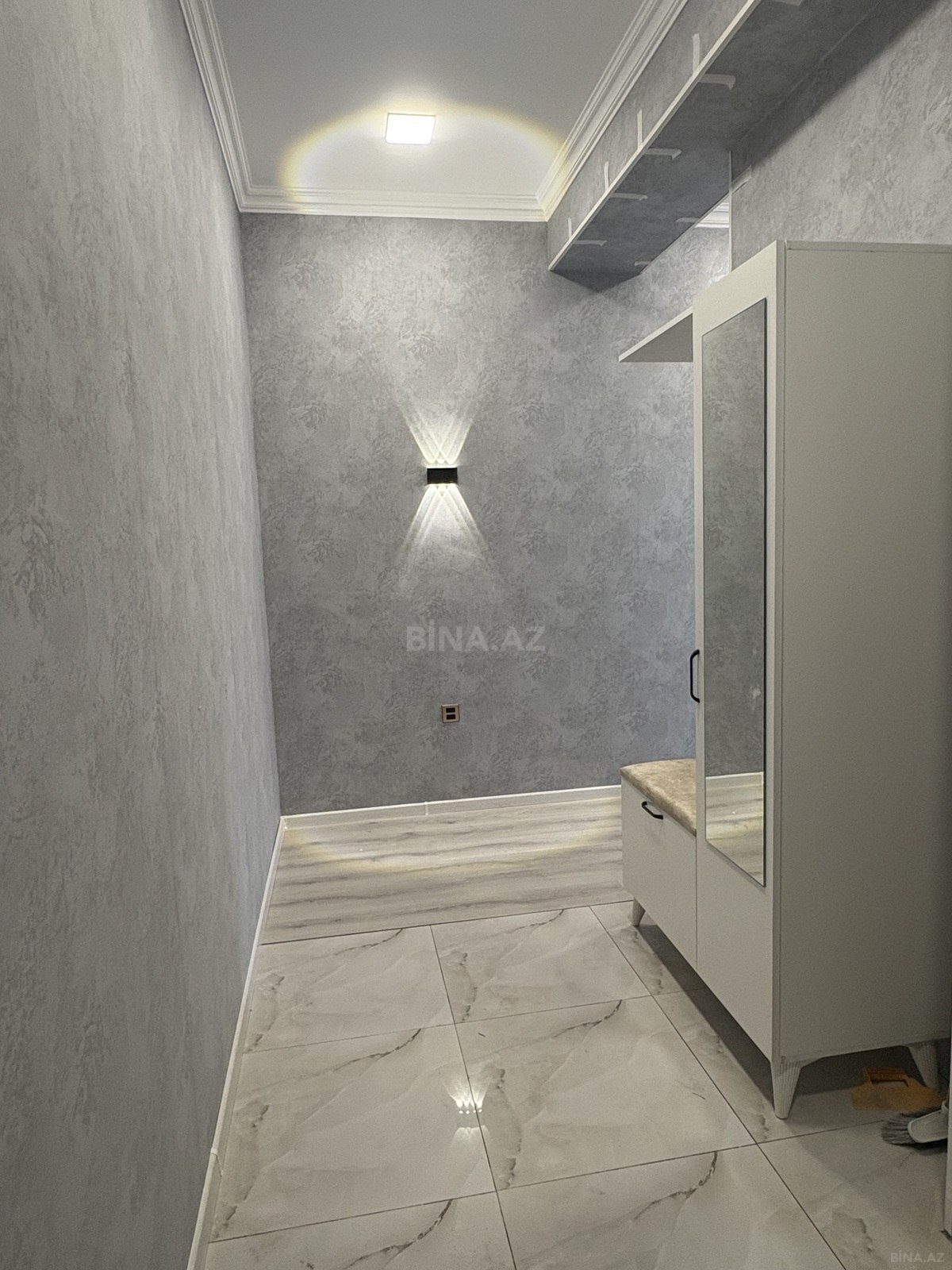 Kirayə verilir 2 otaqlı mənzil 55 m²
