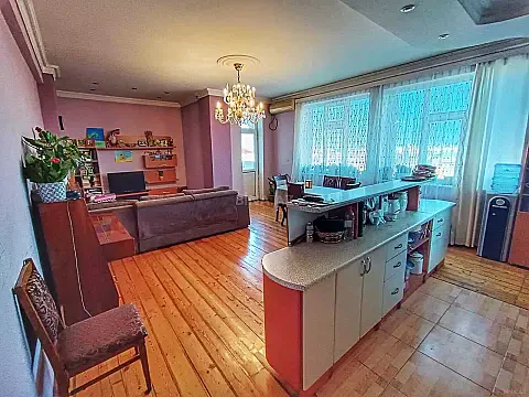 Satılır 4 otaqlı mənzil 130 m² — Bakı, Binəqədi 4 otaq 130.00 m²
