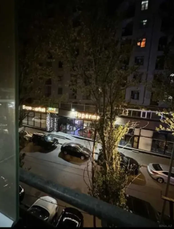 Kirayə verilir 2 otaqlı mənzil 60 m²