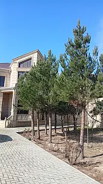 Satılır 8 otaqlı həyət evi 350 m² — Bakı, Novxanı 8 otaq 350.00 m²