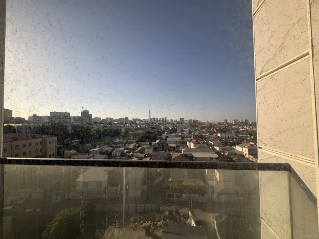 Satılır 3 otaqlı mənzil 101 m²