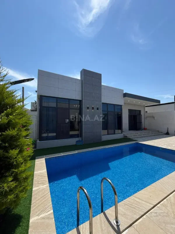 Satılır 4 otaqlı həyət evi 135 m²