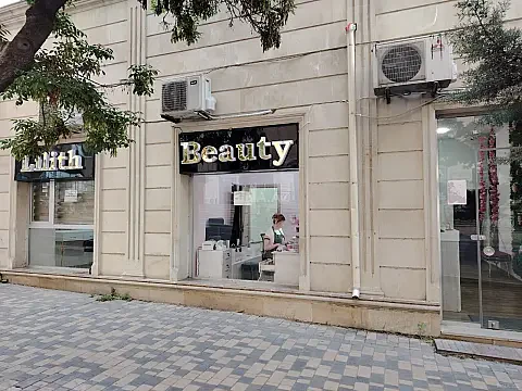 Kirayə verilir obyekt 110 m² — Bakı 110.00 m²