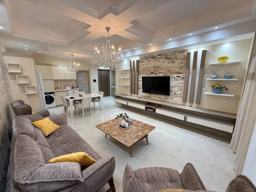 Kirayə verilir 3 otaqlı mənzil 100 m²