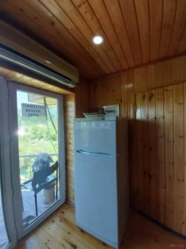 Kirayə verilir 5 otaqlı həyət evi 200 m²