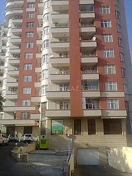 Kirayə verilir 3 otaqlı mənzil 130 m² — Bakı 3 otaq 130.00 m²