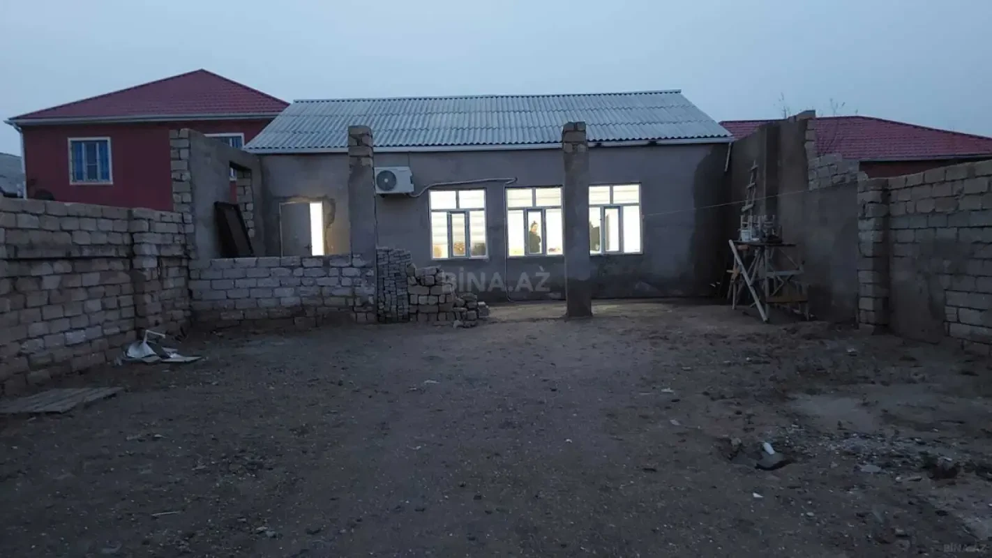 Satılır 3 otaqlı həyət evi 70 m²
