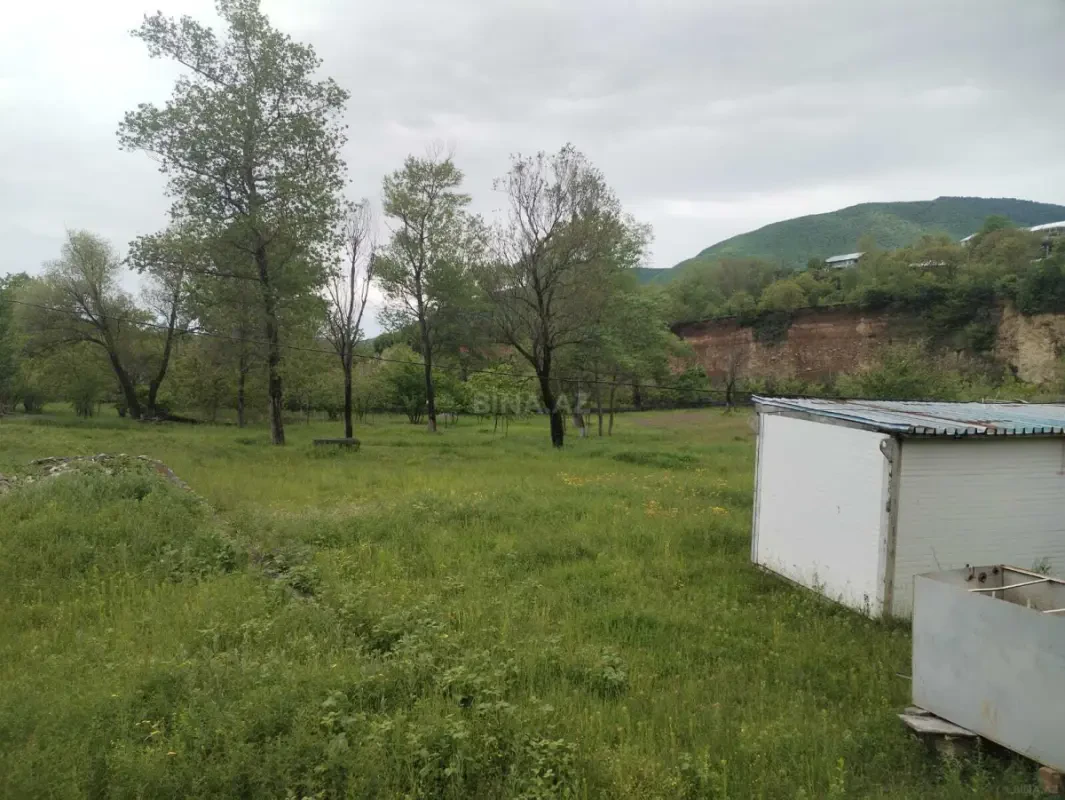 Satılır torpaq sahəsi 100 m²