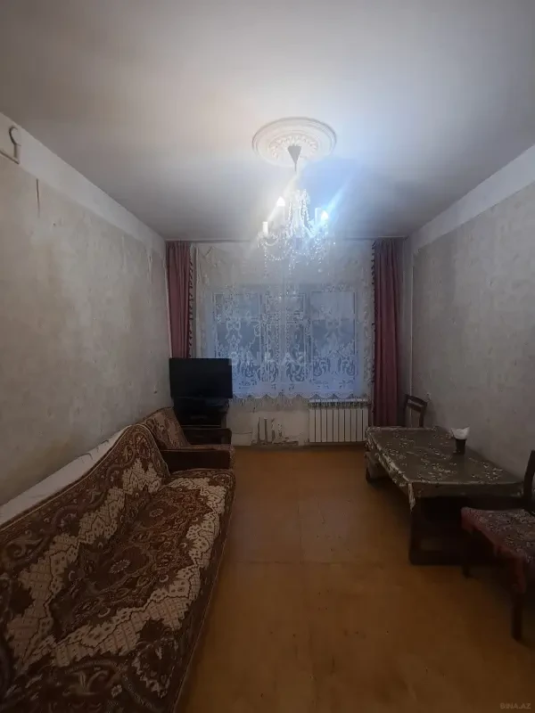 Satılır 1 otaqlı mənzil 40 m²