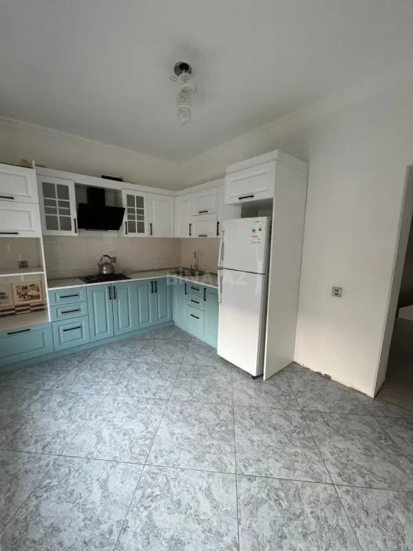 Satılır 4 otaqlı həyət evi 145 m²
