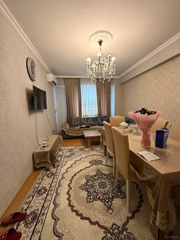 Satılır 4 otaqlı mənzil 93 m²